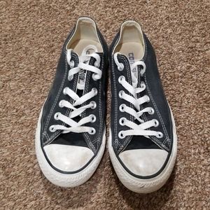 Black converse womens 7